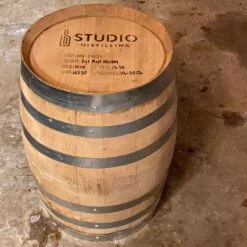 Studio Distilling - Bourbon And Rye Whiskey 10 Gallon Barrels 13 Studio Distilling - Bourbon And Rye Whiskey 10 Gallon Barrels -Northern Brewer Shop 43379 Studio Distilling Barrel Single Barrel 37edd666 704c 4979 a277 3616a323447f