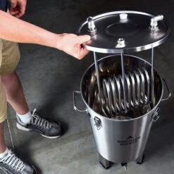 Reactor Stainless Steel Conical Fermenter Temperature Control Lid -Northern Brewer Shop 43666 Reactor Conical Fermentor Accessories 8